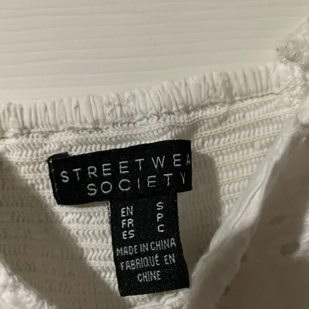 Streetwear society crop top - Picture 2 of 3